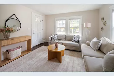 37 Lynde Ave, Melrose, MA 02176 - Photo 7