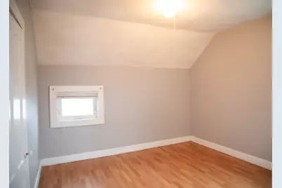 73 Wooley St, Fall River, MA 02724 - Photo 5