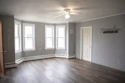 73 Wooley St, Fall River, MA 02724 - Photo 9