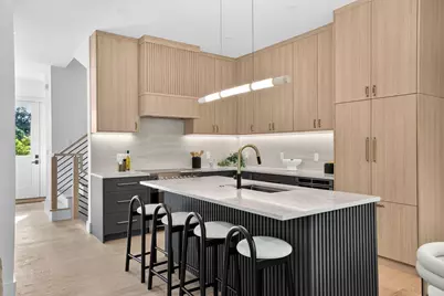 84 East Side Parkway #2, Newton, MA 02458 - Photo 5