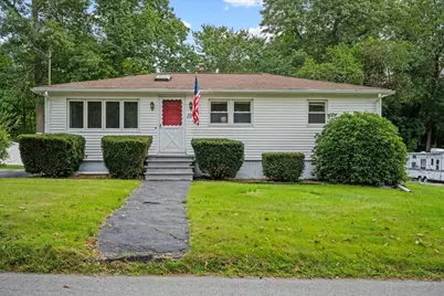320 Mason Rd Ext, Dudley, MA 01571 - Photo 1