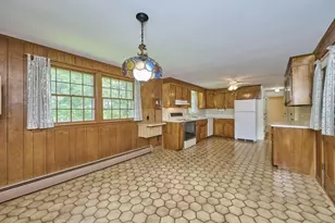 4 Hyder St, Westborough, MA 01581 - Photo 9