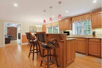 66 Farrington Ln, Marlborough, MA 01752 - Photo 9