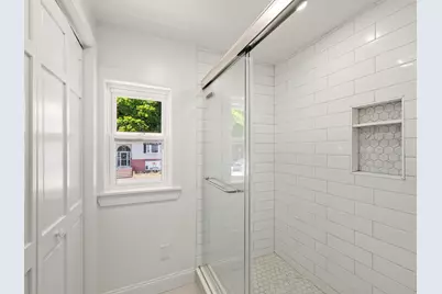 12 Boston St, Lynn, MA 01904 - Photo 31