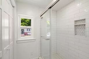 12 Boston St, Lynn, MA 01904 - Photo 31