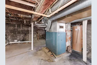 12 Boston St, Lynn, MA 01904 - Photo 37