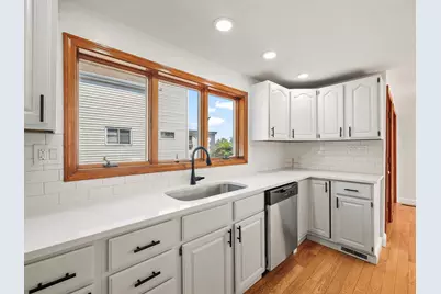12 Boston St, Lynn, MA 01904 - Photo 13