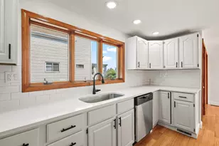 12 Boston St, Lynn, MA 01904 - Photo 13