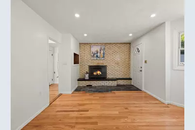 12 Boston St, Lynn, MA 01904 - Photo 7