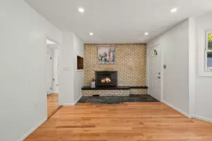 12 Boston St, Lynn, MA 01904 - Photo 7