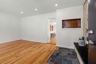 12 Boston St, Lynn, MA 01904 - Photo 3