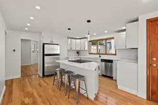 12 Boston St, Lynn, MA 01904 - Photo 17