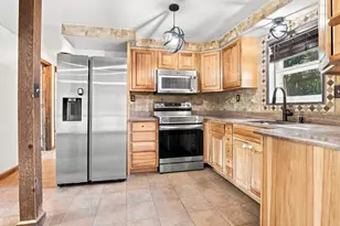 65 Paris Ave, Worcester, MA 01603 - Photo 11