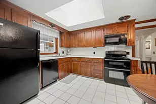 9 Fern St, Natick, MA 01760 - Photo 5