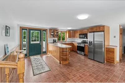 238 Park St, Easthampton, MA 01027 - Photo 7