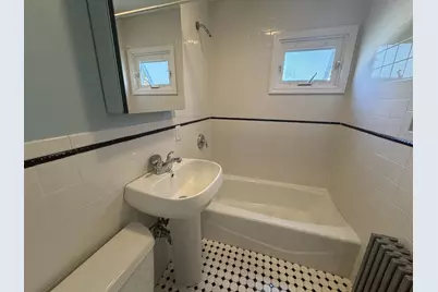 2 Holton St #2B, Medford, MA 02155 - Photo 7