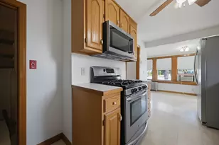101 Fisher St, North Attleboro, MA 02760 - Photo 5