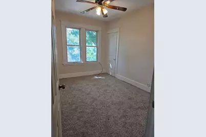 14 Douglas Ct #3rd FL, Worcester, MA 01603 - Photo 7