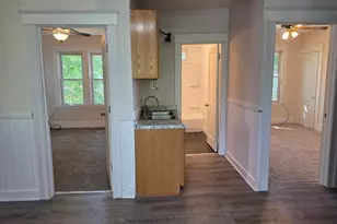 14 Douglas Ct, Worcester, MA 01603 - Photo 5