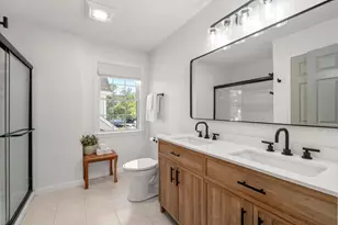 404 Tamarack Ln, Abington, MA 02351 - Photo 21