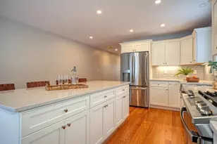 64R Brattle St, Arlington, MA 02474 - Photo 7
