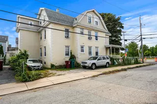 1384-1386 Gorham St, Lowell, MA 01852 - Photo 3
