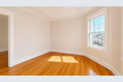 21 Palmer St, Salem, MA 01970 - Photo 9