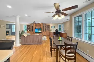 5 Swan Cir, Shrewsbury, MA 01545 - Photo 11