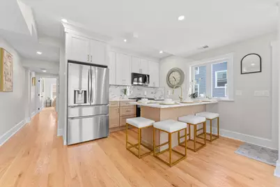 194 Washington Ave #4, Winthrop, MA 02152 - Photo 1