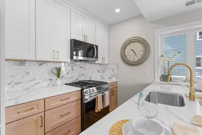 194 Washington Ave #4, Winthrop, MA 02152 - Photo 7
