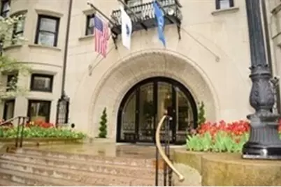 416 Commonwealth Ave #711, Boston, MA 02215 - Photo 1
