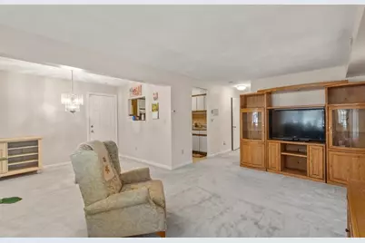 15 Marion St #F, Boston, MA 02131 - Photo 11