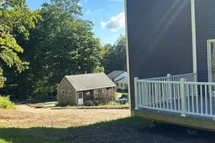 39 Hosmer St, West Boylston, MA 01583 - Photo 7