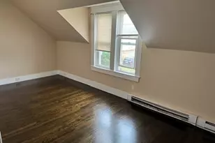 1075 Washington St, Attleboro, MA 02703 - Photo 9