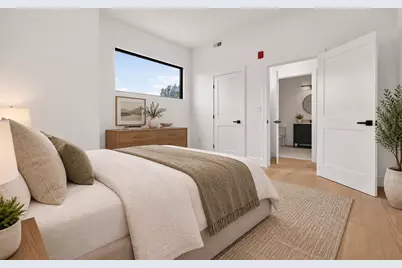13 Clyde St #B, Somerville, MA 02145 - Photo 15
