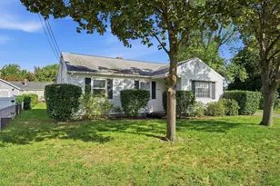 30 French St, Springfield, MA 01104 - Photo 5
