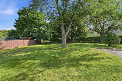 30 French St, Springfield, MA 01104 - Photo 33