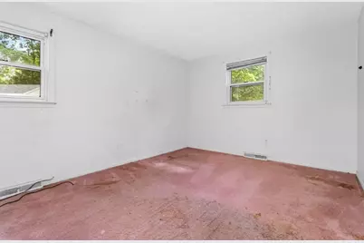 21 Horan Way, Stoughton, MA 02072 - Photo 9