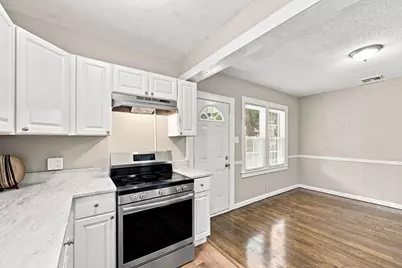 133 Parker St, Springfield, MA 01151 - Photo 9