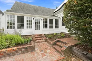 383 Pond St, Weymouth, MA 02190 - Photo 29