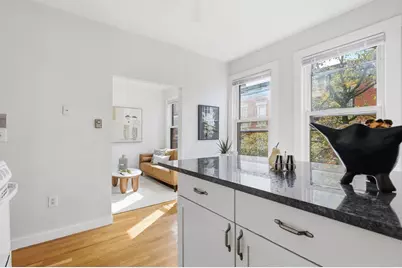 32 Grove St #8, Boston, MA 02114 - Photo 13