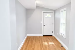 971 Washington St, Stoughton, MA 02072 - Photo 3