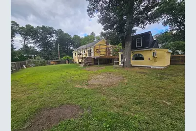 1 Stuart Street, Wilmington, MA 01887 - Photo 5