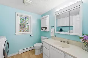 380 Plumtree Rd, Springfield, MA 01118 - Photo 17
