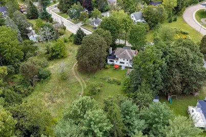 26 Nelson Pl, Worcester, MA 01605 - Photo 37