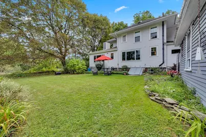 26 Nelson Pl, Worcester, MA 01605 - Photo 39