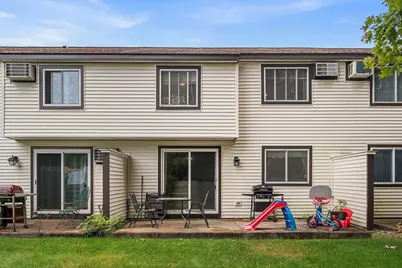 37 Decarolis Dr #37, Tewksbury, MA 01876 - Photo 3