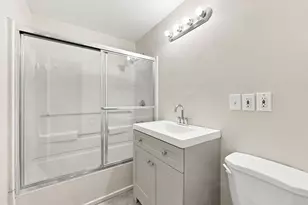 76 Daley St, Chicopee, MA 01013 - Photo 33
