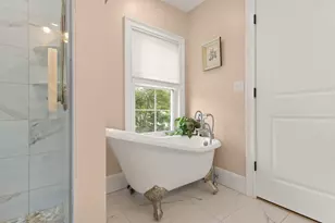 258 Cross St, Winchester, MA 01890 - Photo 15