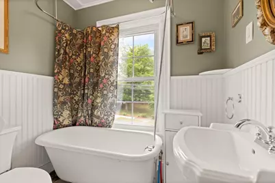 258 Cross St, Winchester, MA 01890 - Photo 19